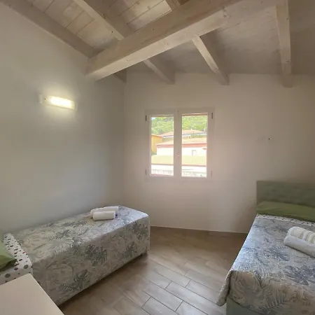 Elegant Three-room Overlooking The Sea * Badesi
